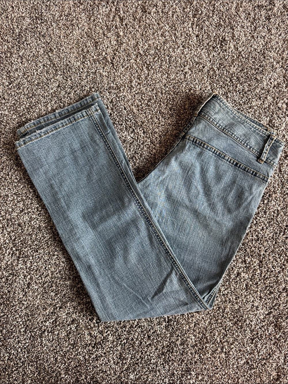 Express Women's Cropped Ankle Jeans in Faded Blue Denim